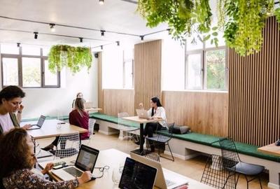 Casă individuală cu 8 camere cu Canalizare în P-ța Victoriei