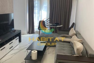 Apartament cu 3 camere decomandat, mobilat în Central