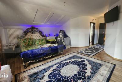 Casă cu 7 camere cu Teren 292 Mp în Central - 5