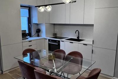 Apartament 3 camere decomandat 90 mp lux prima inchiriere - 1