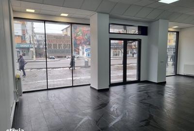 Spațiu comercial, de 66 mp, în Republicii - 2