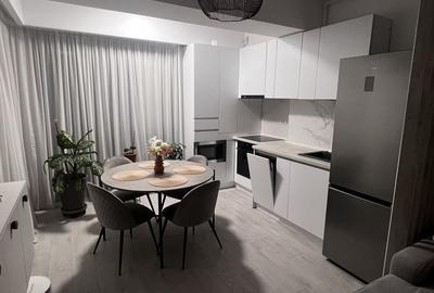 Apartament cu 2 camere semidecomandat, mobilat în Politehnica