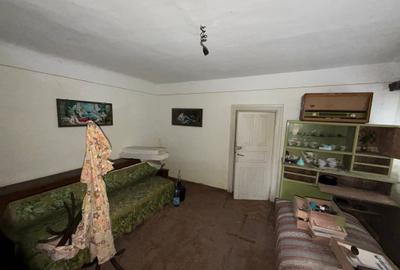 Teren de 1165mp cu casa caramida - 8