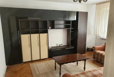 Proprietar inchiriez apartament 1 camera zona centrala pe str. Ghe. Lazar Timisoara