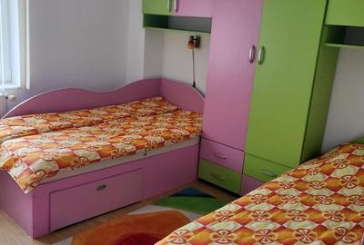 Apartament cu 3 camere decomandat, mobilat în Tomis II - 4