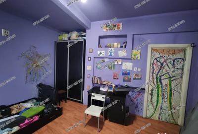 Apartament cu 3 camere semidecomandat în Ultracentral