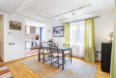 Casa luminoasa cu gradina si garaj - 2