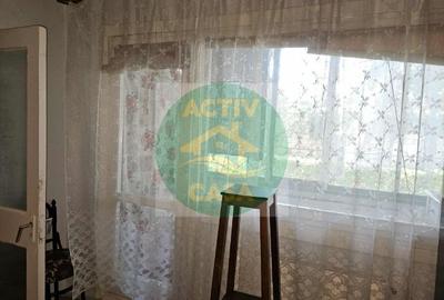Apartament cu 2 camere nedecomandat în Roman - 5
