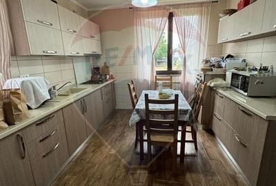 Casă individuală cu 5 camere cu Teren 1268 Mp în Nord - 8