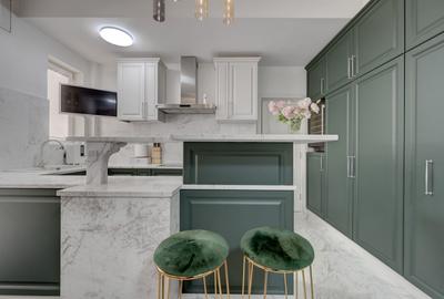 CAROL - EPISCOP CHESARIE, APARTAMENT 250 MP TOTAL, CURTE 250 MP! - 9