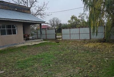 Casă individuală cu 3 camere cu Teren 900 Mp în Axintele - 16