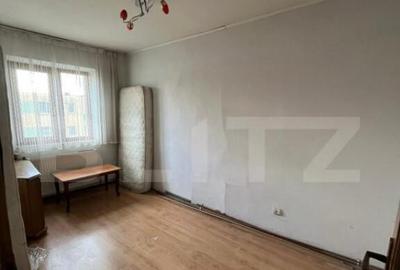 Apartament de vanzare, decomandat, 3 camere, 60 mp, Micro 3 - 2