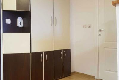 Garsonieră semidecomandată în Central