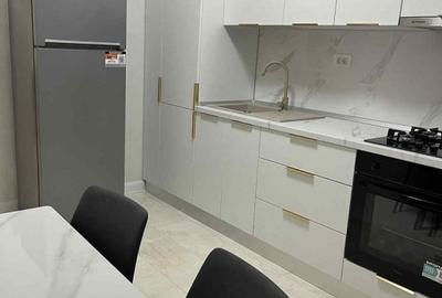 Garsonieră decomandată, mobilată în Târgu Cucu