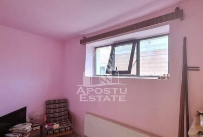 Casă cu 5 camere cu Teren 575 Mp în Giarmata