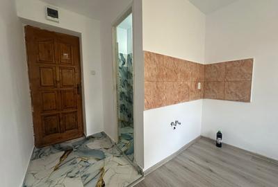 Garsonieră decomandată în Cugir - 2