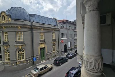 Spațiu comercial, de 168 mp, în P-ța Romană - 2