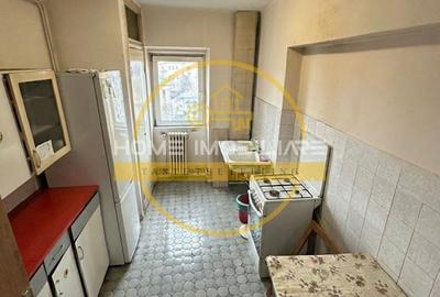 Apartament cu 3 camere decomandat în Bd. Independenței - 4