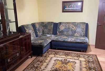 Apartament cu 3 camere semidecomandat în Poarta 6 - 1