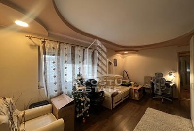 DE VÂNZARE Apartament 2 camere lângă parc - 15