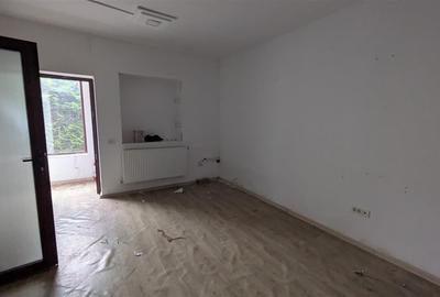 Spatiu comercial Central-tg Cucu 70 mp - 2