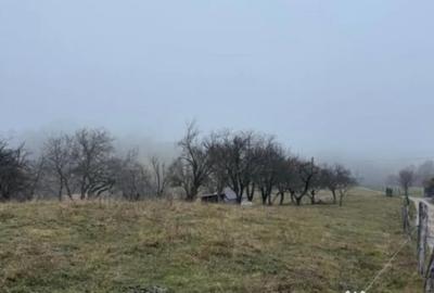 Teren de 3901 mp, în Central - 5