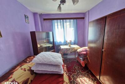 Apartament cu 4 camere decomandat în Bistrița Lac - 9