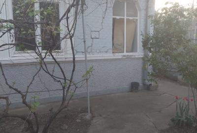 Glina, Primarie | Casa 2 Camere | Teren 253mp | Constructie - caramida