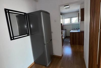 Apartament cu 2 camere decomandat, mobilat în Cornișa - 4