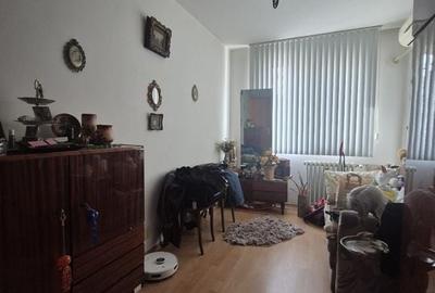 4 CAMERE LANGA AUCHAN TITAN - 8