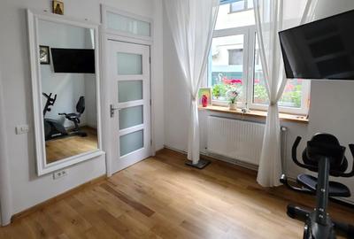 Casă individuală cu 5 camere cu Canalizare în Matei Voievod - 10