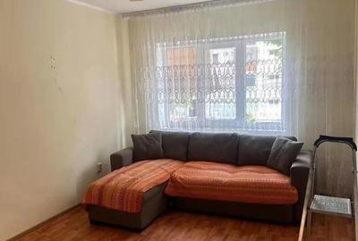 De vanzare apartament cu 3 camere, la etajul 1, mobilat 38.000e - 2