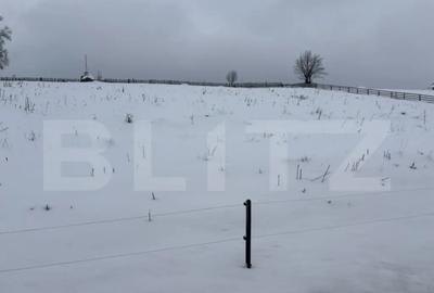 Teren de 2000 mp, în Central