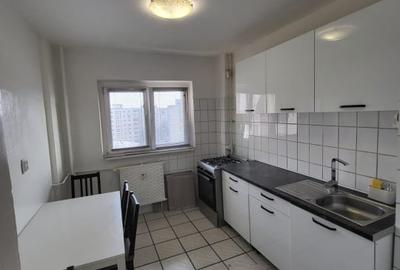 Apartament cu 2 camere semidecomandat, mobilat în Trafic Greu - 1