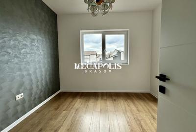 Duplex cu 4 camere cu Canalizare în Sânpetru - 11