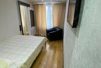 Apartament cu 3 camere decomandat în Giurgiului - 1