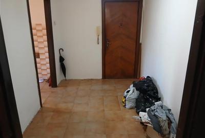 Decomandat Spatios Parter zona Buziasului Decomandat Spatios Parter zona Buziasului - 5