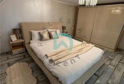 Apartament cu 3 camere decomandat în Tractorul - 15