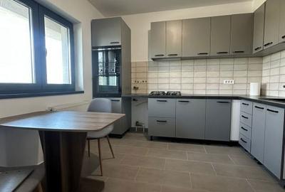 Casă cu 5 camere cu Teren 350 Mp în Central - 18