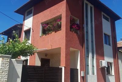 Casă cu 2 camere în Central - 3