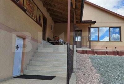 Casa spa?ioasa, 5 camere, 120 mp. zona Vadul Mo?ilor - 2