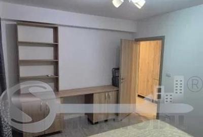 Apartament cu 3 camere decomandat în Hala Centrală - 2