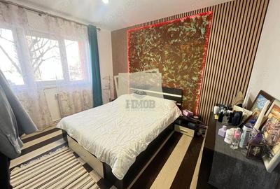 Apartament cu 3 camere decomandat, mobilat în Vasile Aaron - 6