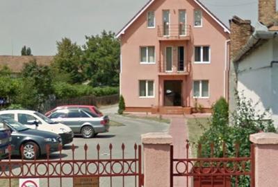 Spațiu comercial, de 27 mp, în Semicentral - 6