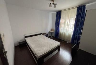 Podul de Fier-2 Camere Decomandat 50mp-bloc 81' - 6