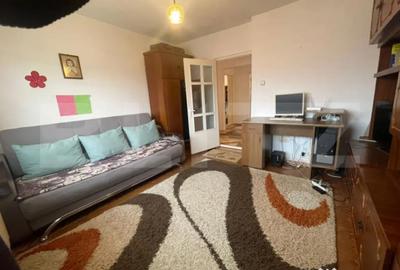 Apartament cu 3 camere decomandat în Central - 12