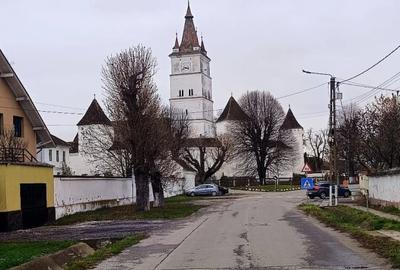 Casa cu gradina langa Cetatea Harman - 1