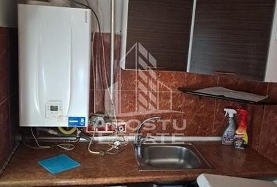 Garsoniera in zona Buziasului de 22 mp, centrala termica si ac - 2