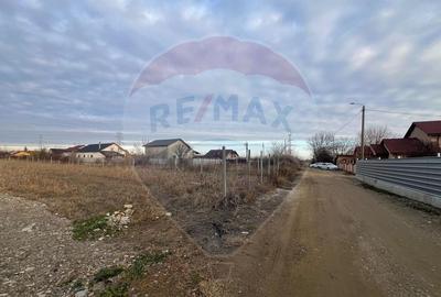 Teren 4,672mp Campineanca / Strada Toamnei - 12