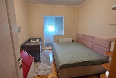 Apartament de vanzare - 9